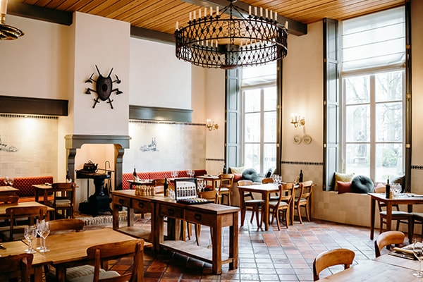 Karl V dining room