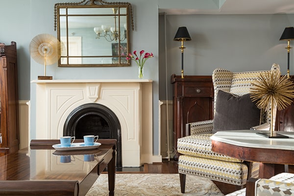 Linden Row Inn social room