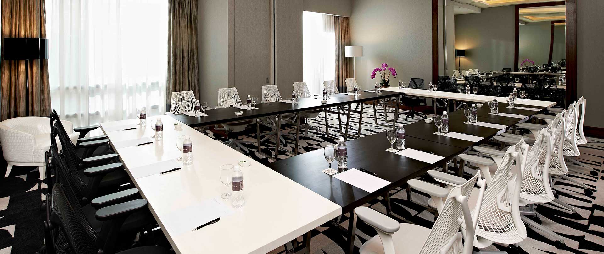 Carlton City Hotel Singapore Meeting Room, Singapore