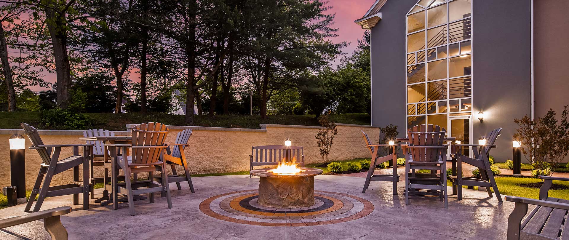 Inn at Mendenhall Patio